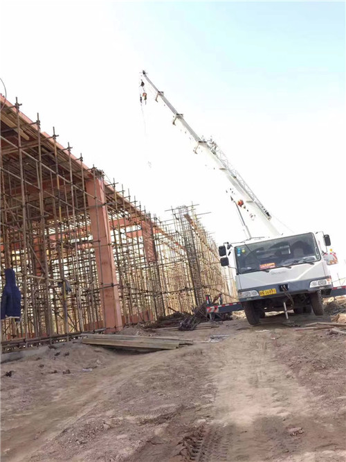 醴陵市吊车作业的安全注意事项有哪些？